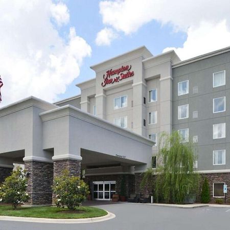Hampton Inn & Suites Greensboro/Coliseum Area Zewnętrze zdjęcie